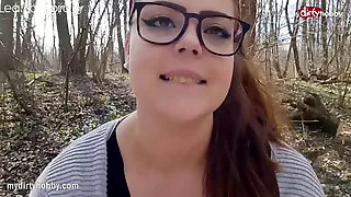Big ass curvy teen gets an outdoor creampie in the woods