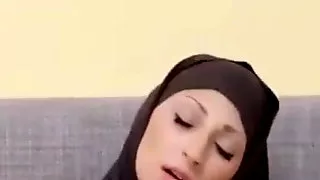 Burqa Girl Orgasms