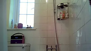 Friend shower