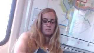 AMATEUR THICK THIGHS VOYEURED ON TRAIN