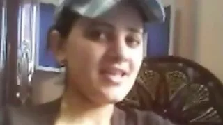 Arab gf make a video for lover & shows tits